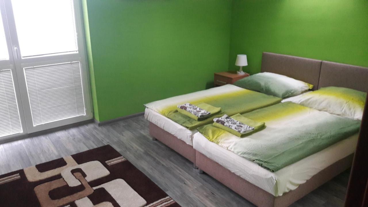 Ubytovanie House Galánta Kültér fotó