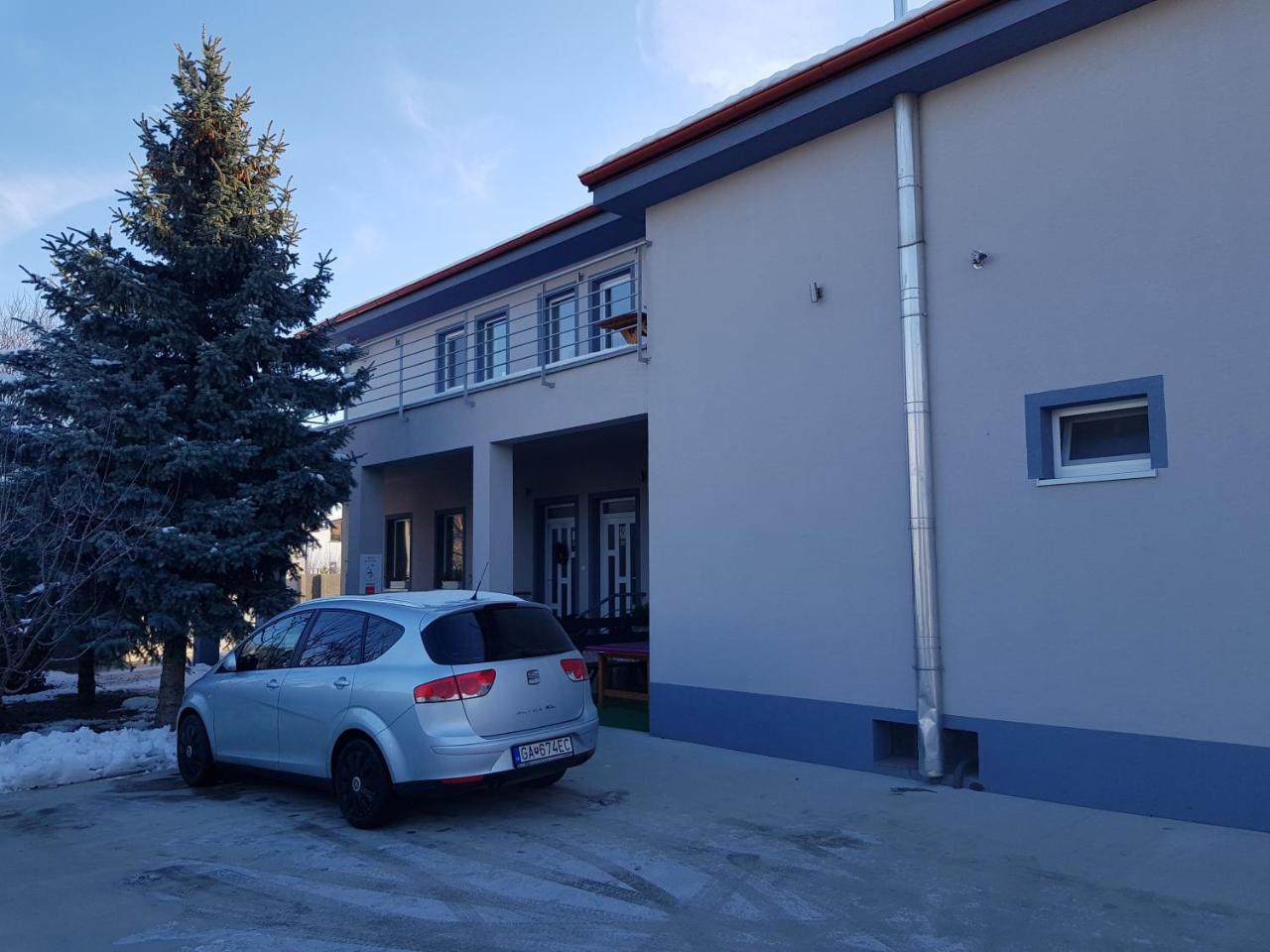 Ubytovanie House Galánta Kültér fotó
